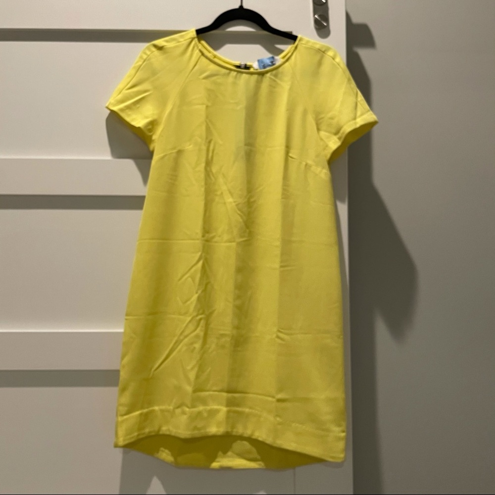 Wayf Yellow Shift Dress, size S